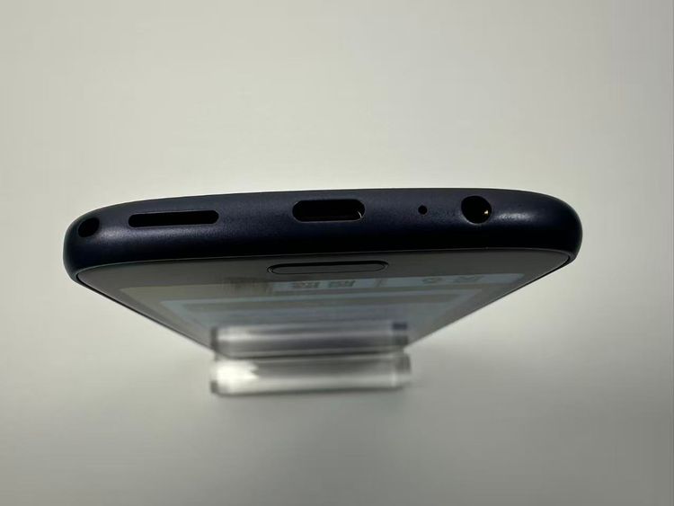 ������ NTT docomo �餯�餯���ޡ��ȥե��� F-53E �ͥ��ӡ�