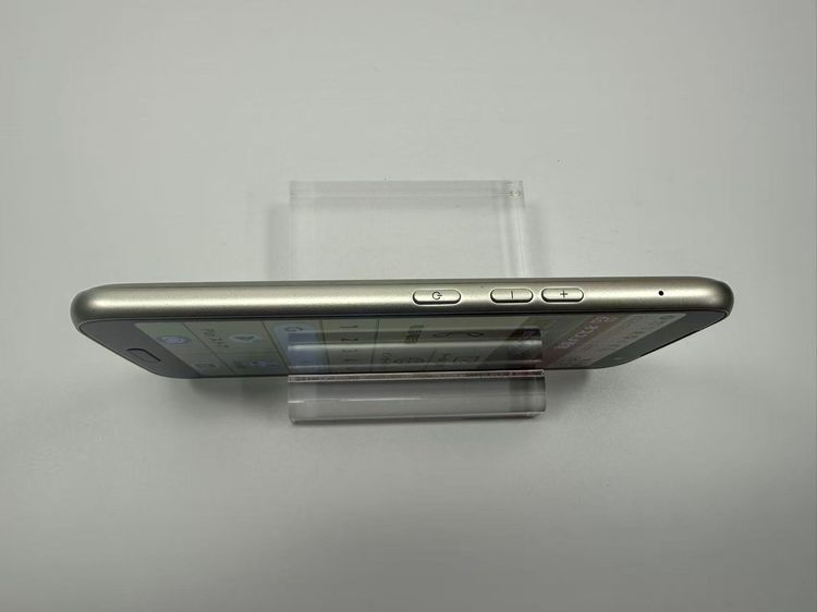 ����Ʊ�� NTT docomo �餯�餯���ޡ��ȥե��� F-53E �������