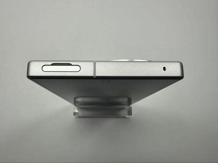 ����Ʊ�� Aquos R9 SoftBank SIM�ե꡼ 256GB �ۥ磻��