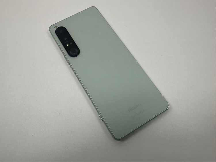 SONY Xperia 1 IV docomo �������ۥ磻��