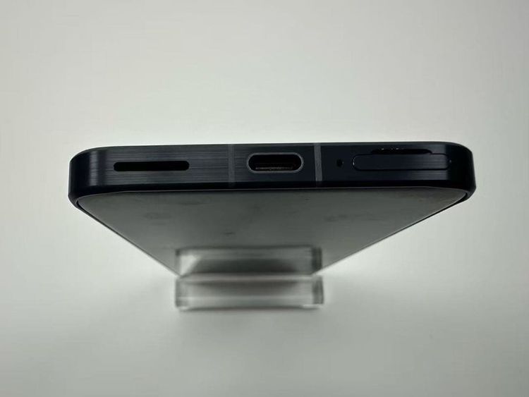 ����Ʊ�� Arrows Alpha F-51F 512GB docomo�� ��