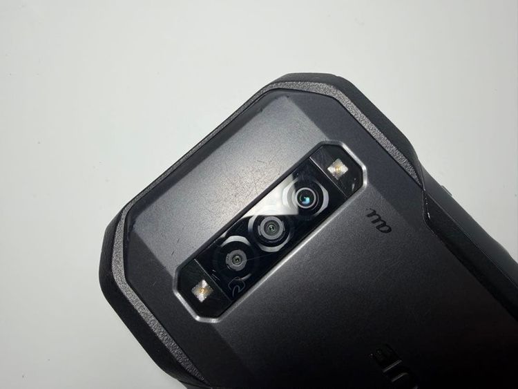 ������ TORQUE G06 KYG03 au �֥�å� 128GB