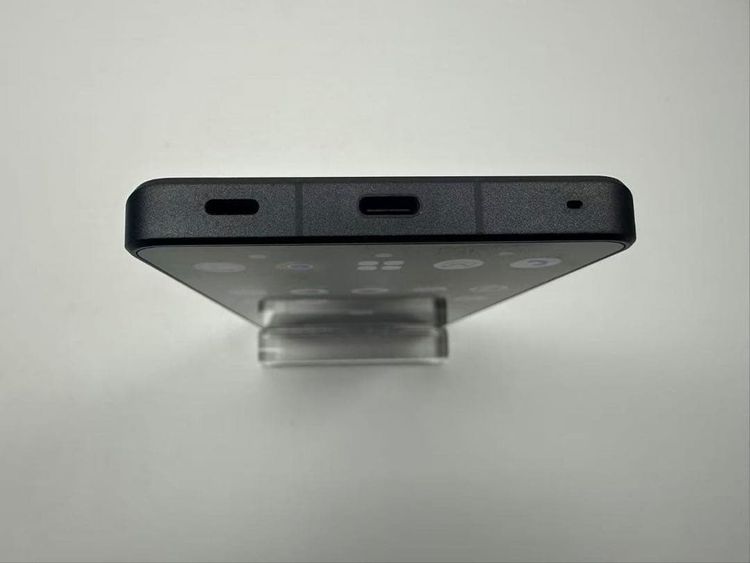 �������� Aquos R8 pro docomo 256gb sim�ե꡼