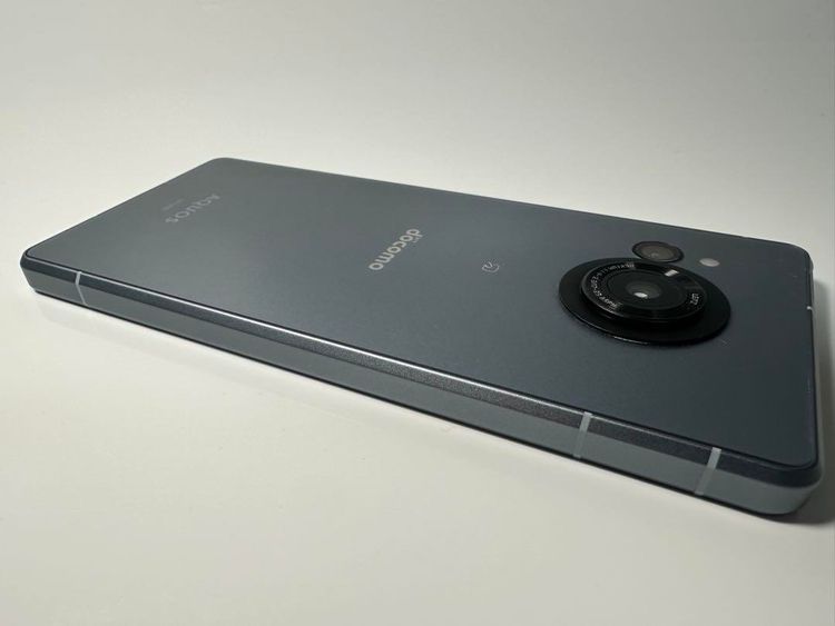Aquos R8 SH-52D 256GB SIMե꡼ ֡