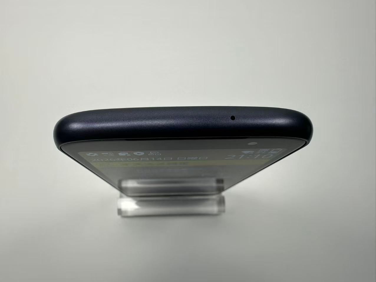 ムスビー｜新品同様 NTT docomo らくらくスマートフォン F-53E 