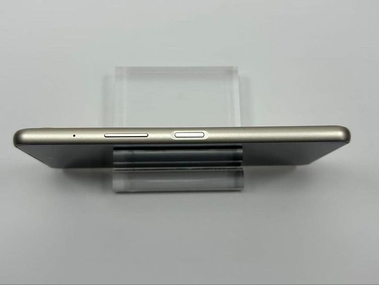 Arrows We2 Plus F-51E 256GB シャンパンシルバー