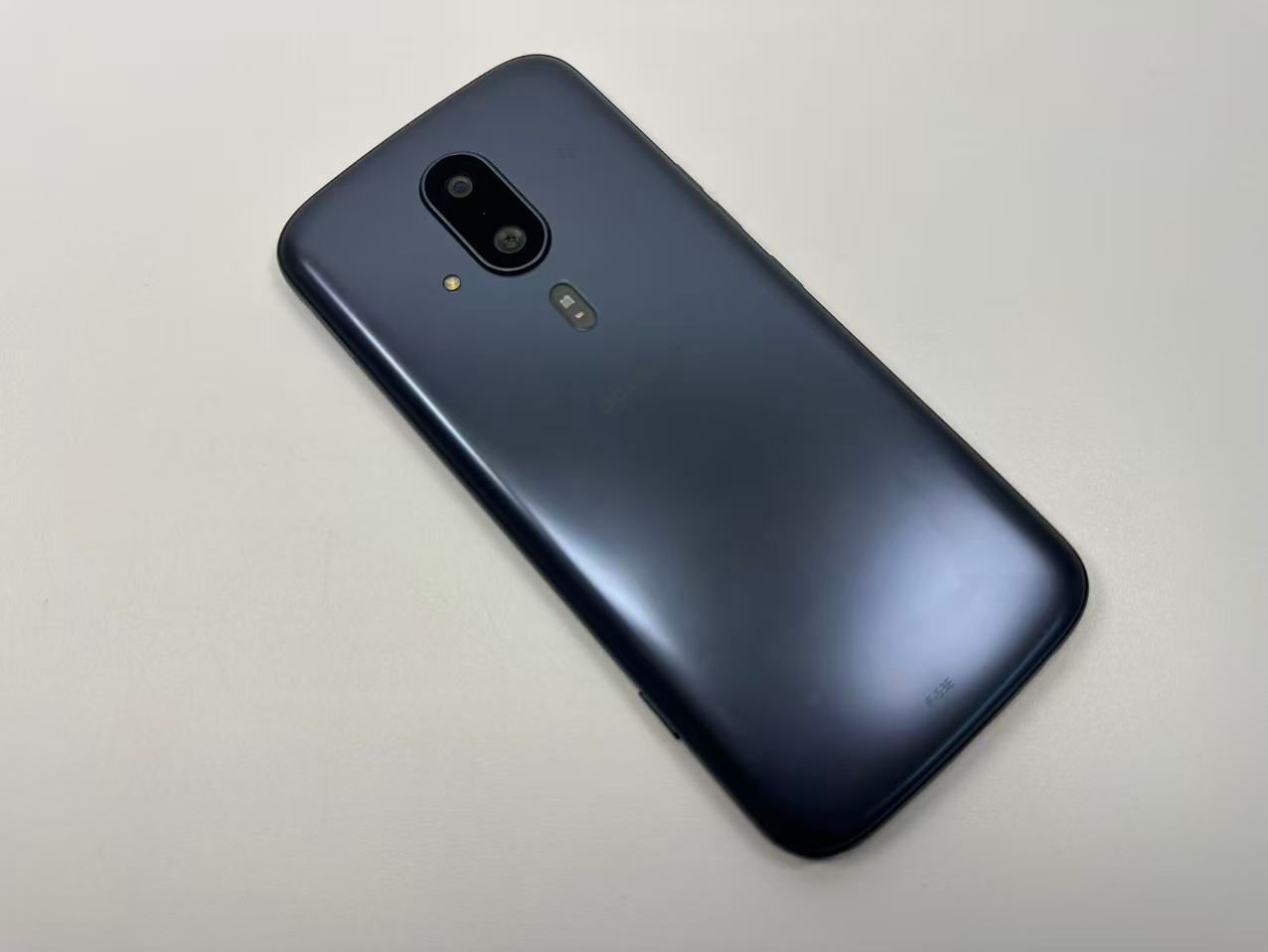 ムスビー｜新品同様 NTT docomo らくらくスマートフォン F-53E 