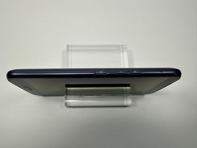 ������ NTT docomo �餯�餯���ޡ��ȥե��� F-53E �ͥ��ӡ�