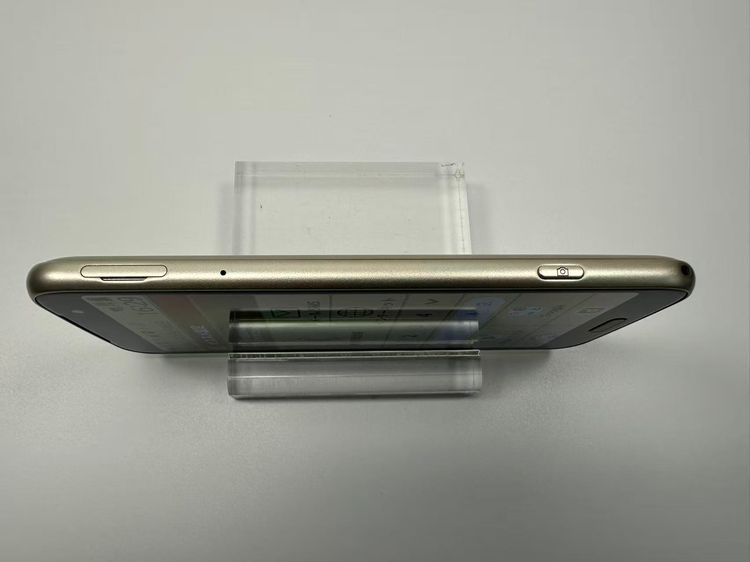 ������ NTT docomo �餯�餯���ޡ��ȥե��� F-53E �������