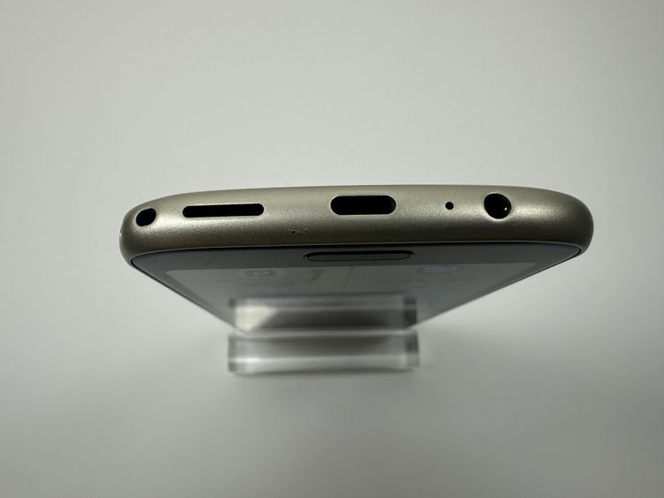 ���� NTT docomo �餯�餯���ޡ��ȥե��� F-53E �������