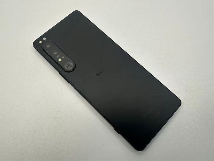 �������� SONY Xperia 1 IV docomo so-51c �֥�å�