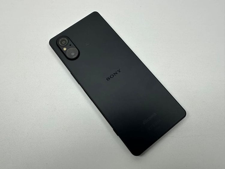 �������� SONY Xperia 5 V docomo 128GB ��