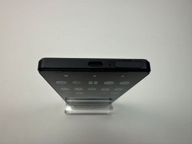�������� SONY Xperia 1 IV docomo so-51c ��