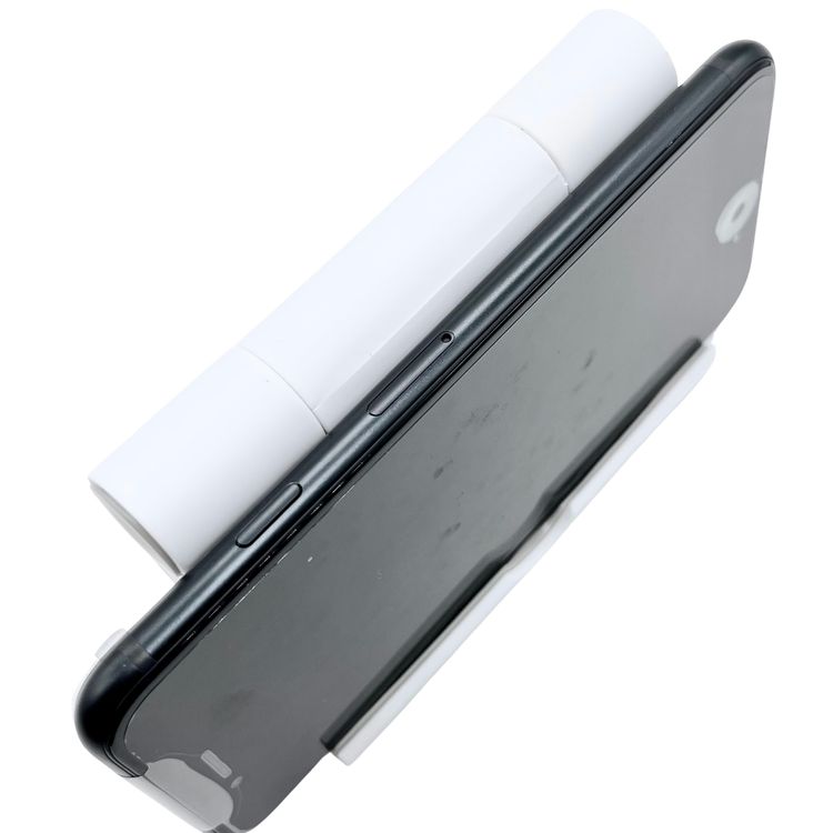 iPhone SE3 128GB SIM�ե꡼ �����Хåƥ꡼100% �֥�å�