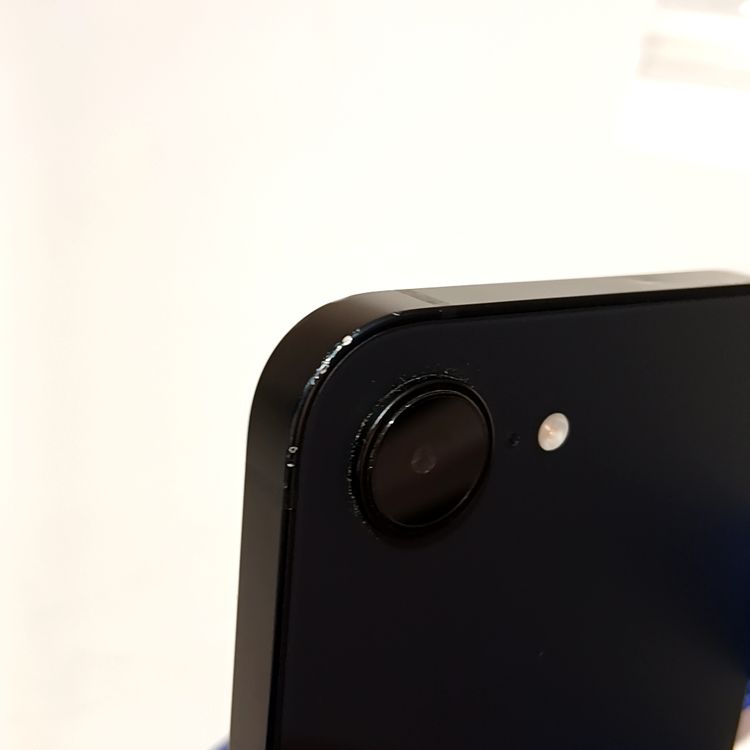 iPhone16e 128GB SIM���å������ �����Хåƥ꡼����98��