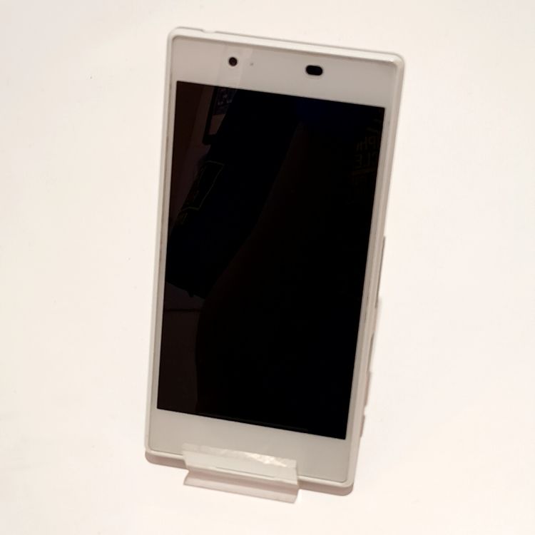 Qua phone KYV-37 16GB ����С�