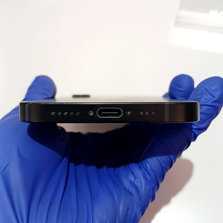 iPhone16e 128GB SIM���å������ �����Хåƥ꡼����98��