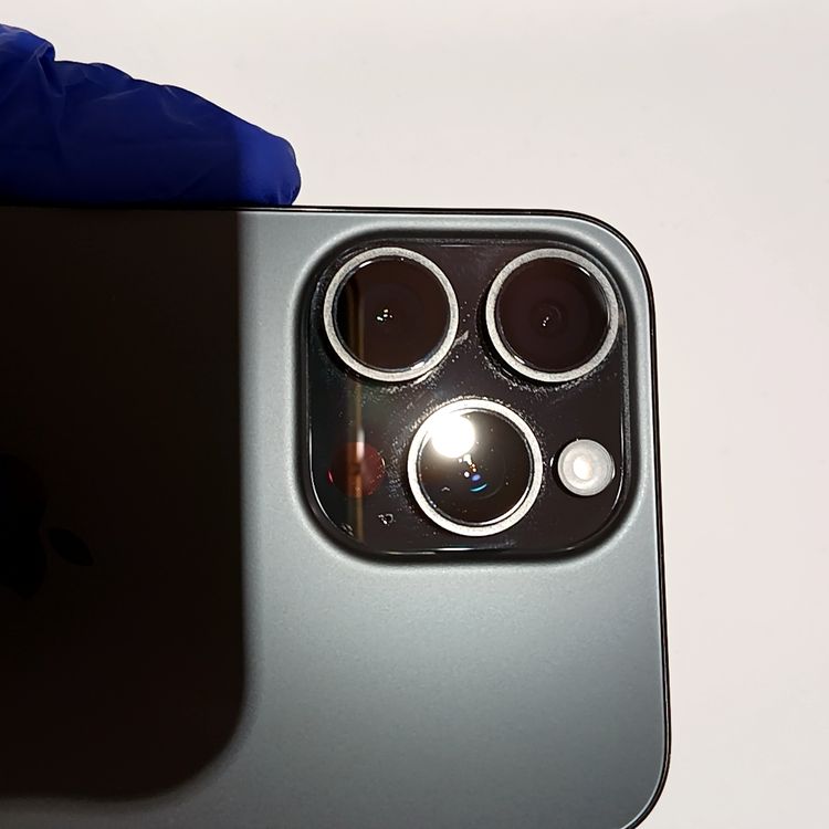 iPhone15 Pro MAX 256GB SIM���å������ �����Хåƥ꡼����87��