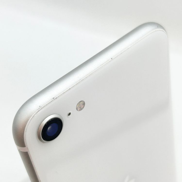 �ڽ���Ź�����ѡ�iPhoneSE(�裲����) 64GB SIM���å������ �Хåƥ꡼����100��