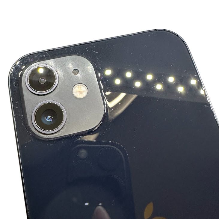 �ڥХåƥ꡼82%��iPhone��12��64GB���֥�å���SIM�ե꡼�����եȥХ���