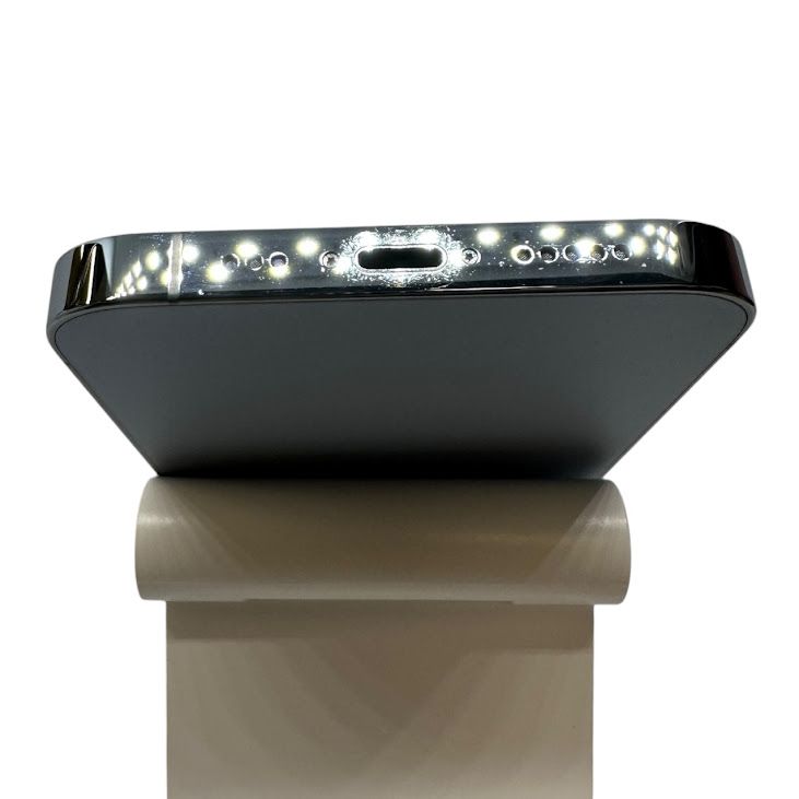 ڥХåƥ꡼83%iPhone13Pro256GB֥롼SIMե꡼au