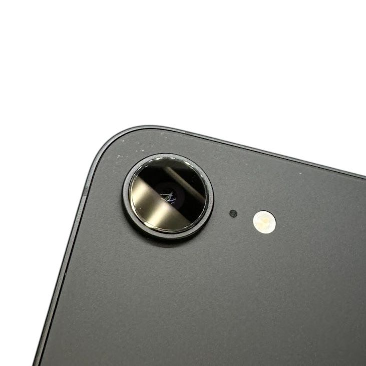 �ڥХåƥ꡼92%��iPhone��16e��128GB���֥�å���SIM�ե꡼��au��