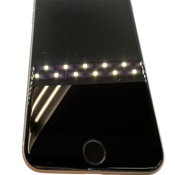 �ڥХåƥ꡼100%��iPhone��SE����3�����64GB���������饤�ȡ�SIM�ե꡼���ɥ�����