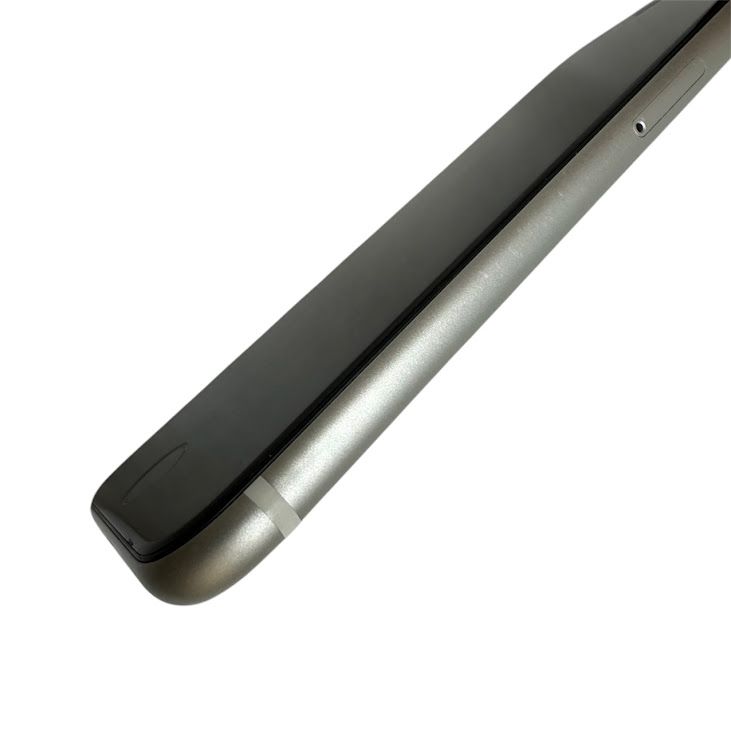 �ڥХåƥ꡼83%��iPhone��SE����2�����64GB���ۥ磻�ȡ�SIM�ե꡼�����եȥХ���