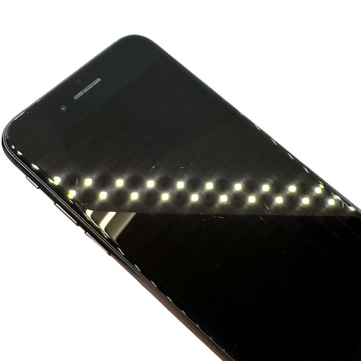 iPhone��SE����2�����64GB���֥�å���SIM�ե꡼���ɥ�����