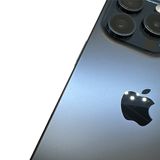 �ڥХåƥ꡼85%��iPhone��15Pro��256GB���֥롼�����˥��ࡡSIM�ե꡼��au��