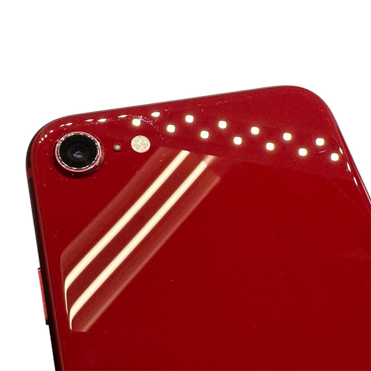 iPhone��SE����3�����128GB���ץ������ȥ�åɡ�SIM�ե꡼����ŷ��Х�����