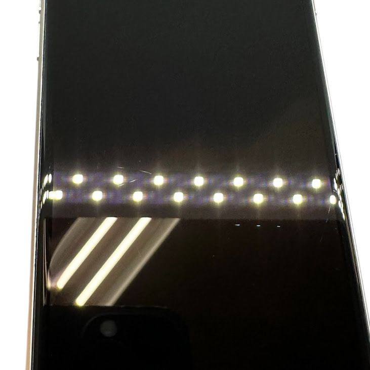 iPhone��SE����3�����128GB���������饤�ȡ�SIM�ե꡼���ɥ�����