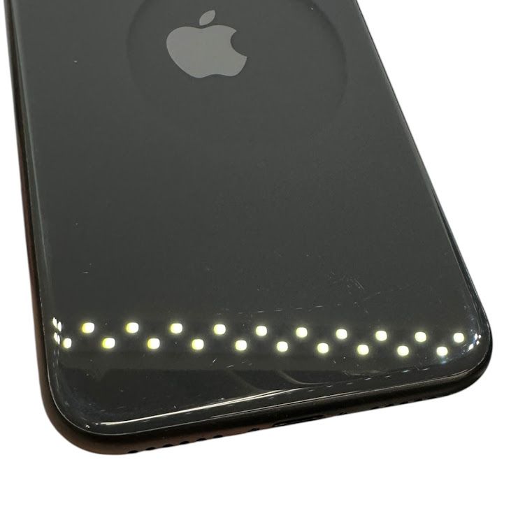 �ڥХåƥ꡼91%��iPhone��SE����2�����64GB���֥�å���SIM�ե꡼���ɥ�����