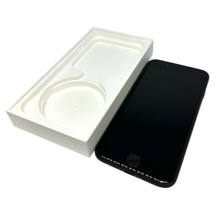 �ڥХåƥ꡼82%��iPhone��SE����3�����128GB���ߥåɥʥ��ȡ�SIM�ե꡼��au��