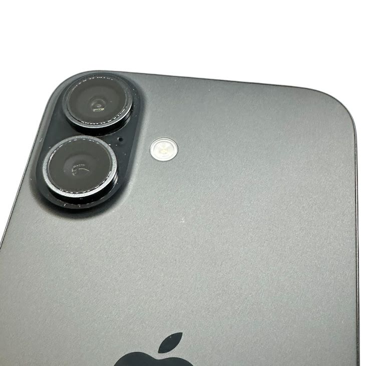 【バッテリー100%】iPhone 16 128GB ブラック SIMフリー ドコモ版