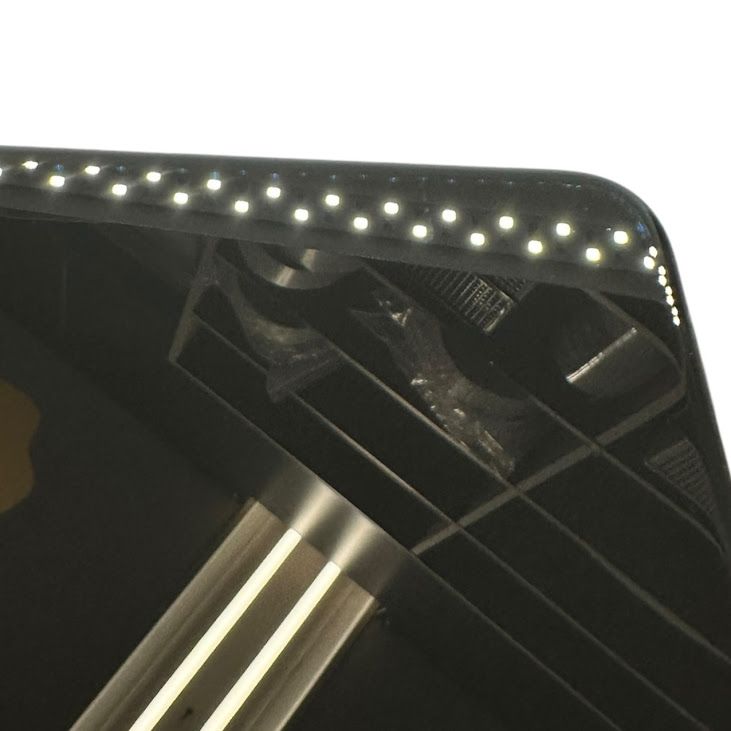 iPhone��SE����2�����64GB���֥�å���SIM�ե꡼��au��