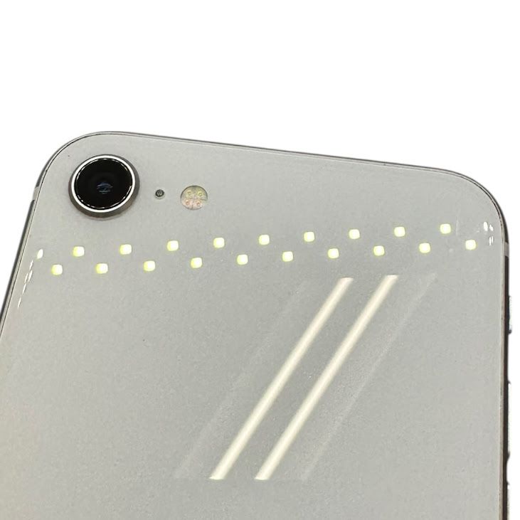 �ڥХåƥ꡼100%��iPhone��SE����2�����64GB���ۥ磻�ȡ�SIM�ե꡼��au��