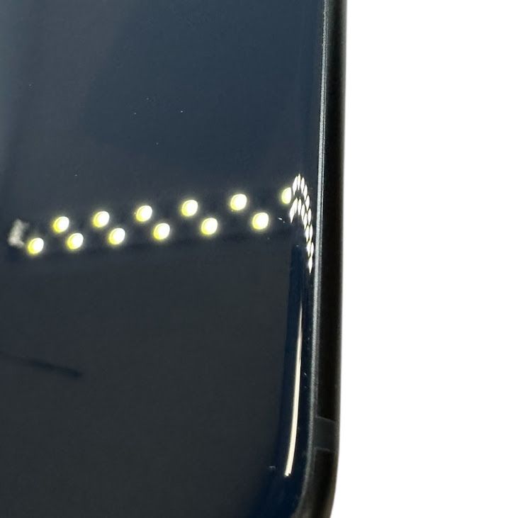 �ڥХåƥ꡼100%��iPhone��SE����3�����64GB���ߥåɥʥ��ȡ�SIM�ե꡼��au��