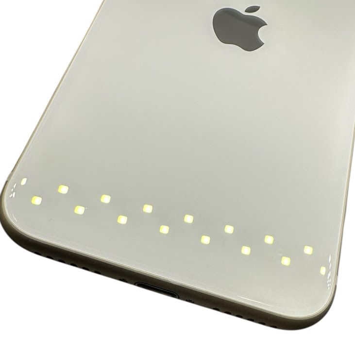 【バッテリー83%】iPhone SE(第3世代) 128GB スターライト ソフトバンク版