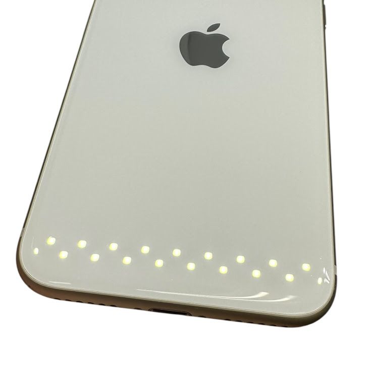 �ڥХåƥ꡼85%��iPhone��SE����3�����128GB���������饤�ȡ�SIM�ե꡼��au��