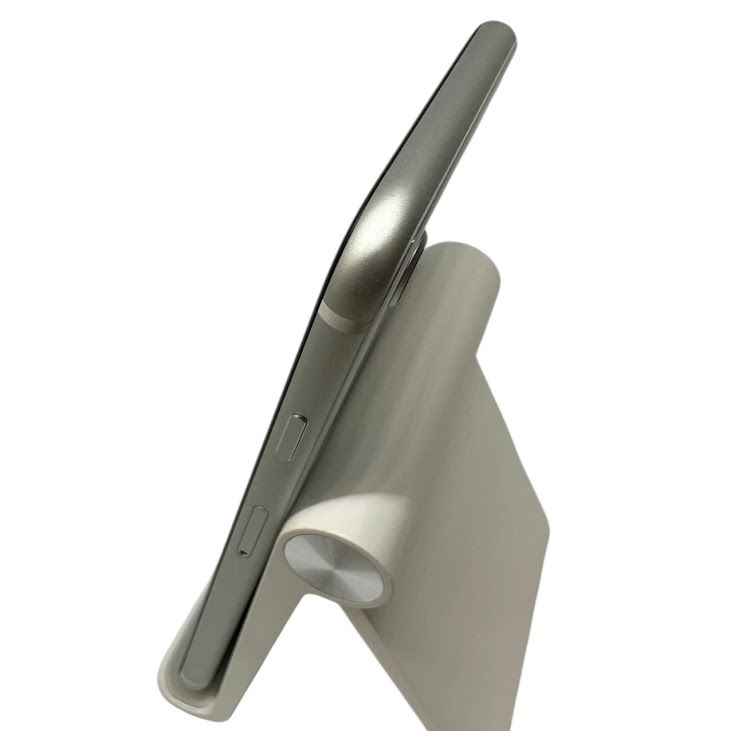 ڥХåƥ꡼87%iPhoneSE264GBۥ磻ȡSIMե꡼au