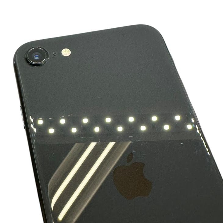 �ڥХåƥ꡼91%��iPhone��SE����2�����64GB���֥�å���SIM�ե꡼���ɥ�����