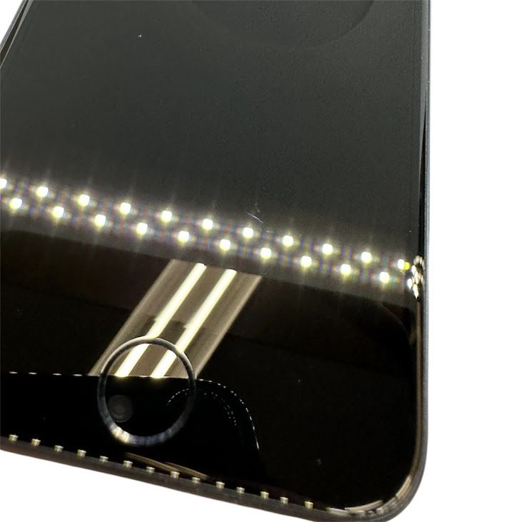 �ڥХåƥ꡼100%��iPhone��SE����3�����64GB���ߥåɥʥ��ȡ�SIM�ե꡼��au��