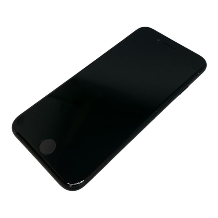 �ڥХåƥ꡼84%��iPhone��SE����2�����64GB���֥�å���SIM�ե꡼