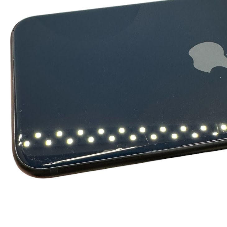 �ڥХåƥ꡼100%��iPhone��SE����3�����64GB���ߥåɥʥ��ȡ�SIM�ե꡼���ɥ�����
