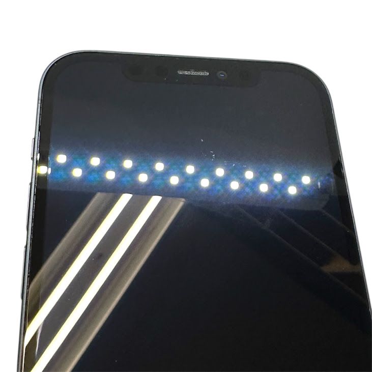 �ڥХåƥ꡼86%��iPhone��12��64GB���֥�å���SIM�ե꡼��au��