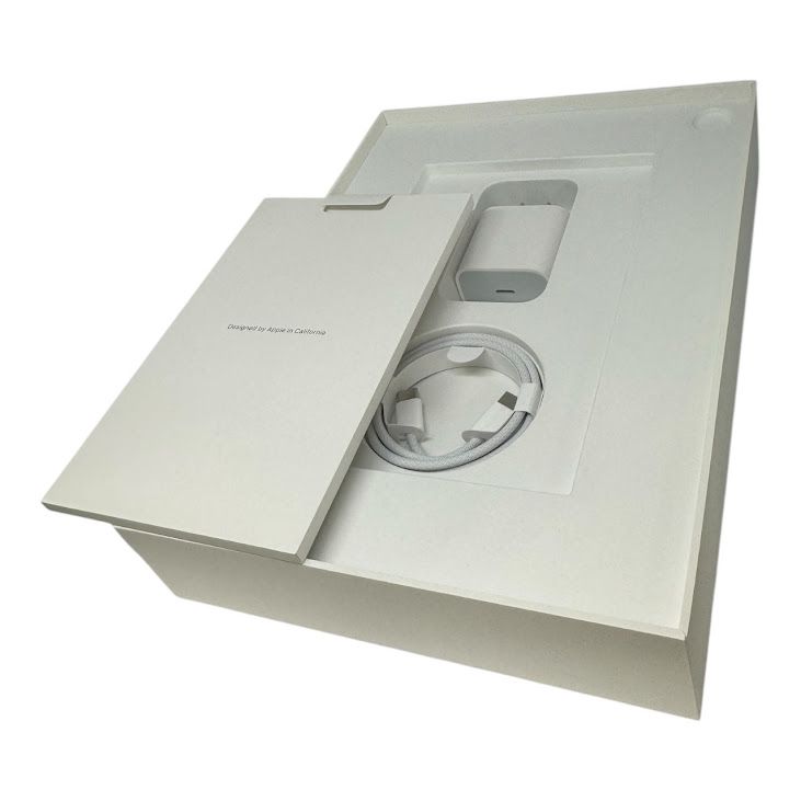 �ڥХåƥ꡼100%��iPad��11��Wi��Fi��128GB������С�