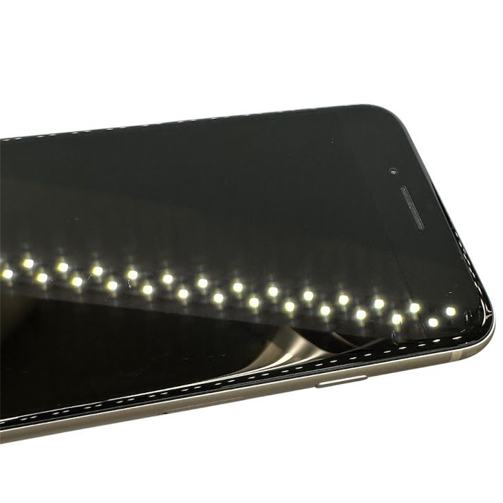 �ڥХåƥ꡼93%��iPhone��SE����2�����64GB���ۥ磻�ȡ�SIM�ե꡼��au��