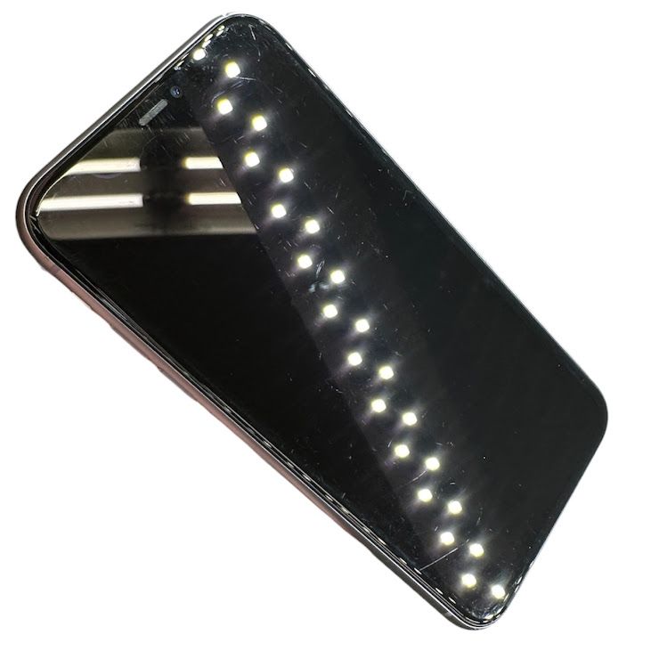 iPhone��11��64GB���ѡ��ץ롡SIM�ե꡼��au��