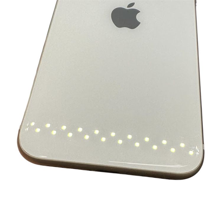 �ڥХåƥ꡼85%��iPhone��SE����3�����64GB���������饤��